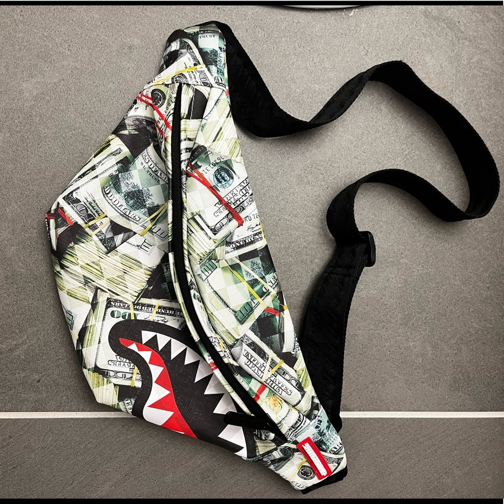 NEW Sprayground Fanny pack
